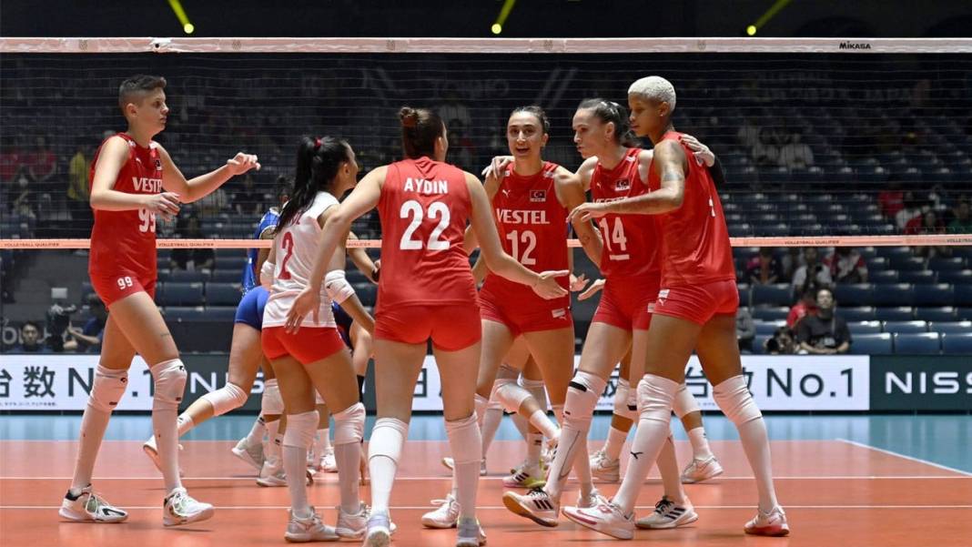 Zehra Güneş büyüledi: Dönüşü muhteşem oldu 9